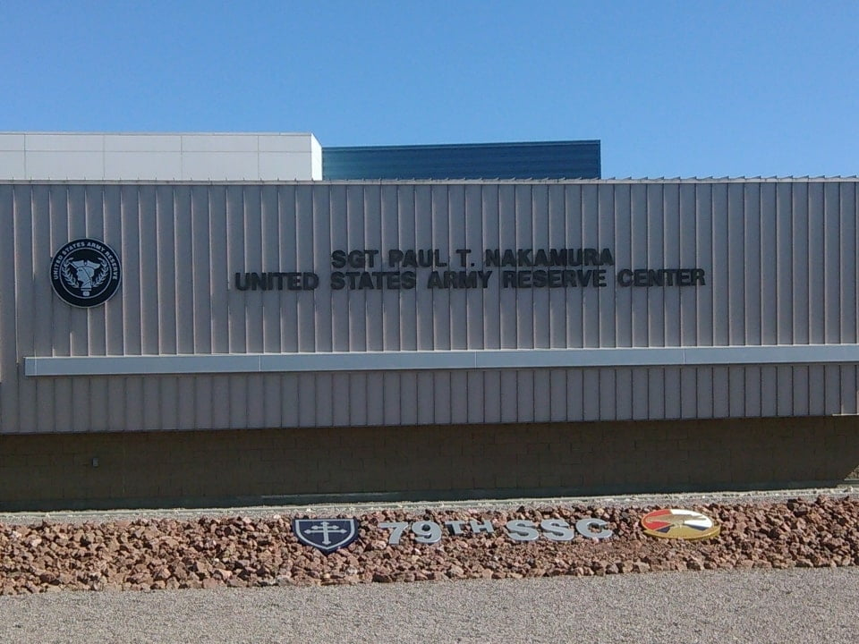 aluminum United States Army Reserve Center signage.